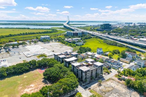 apt-125-1 Cool Blow St, Charleston, SC, 29403-4272 | Card Image
