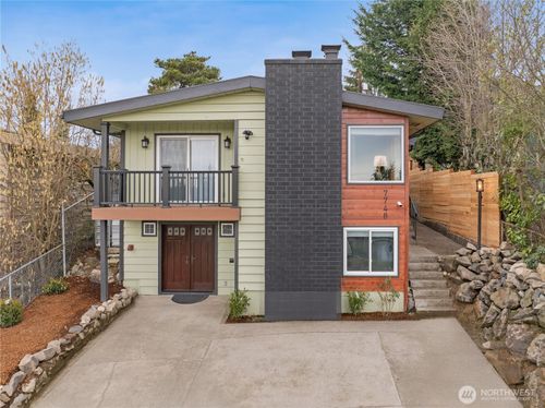 7748 14th Ave Sw, Seattle, WA, 98106-2038 | Card Image