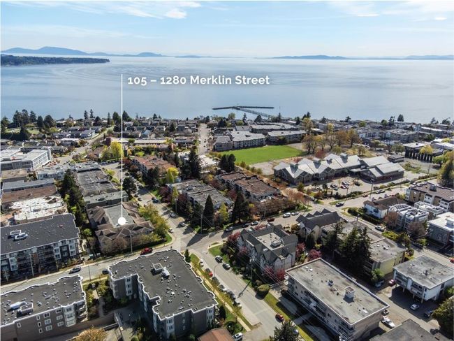 105 - 1280 Merklin Street, Condo with 2 bedrooms, 2 bathrooms and 1 parking in White Rock BC | Image 3