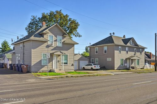 1704 N Ash St, Spokane, WA, 99205-4202 | Card Image
