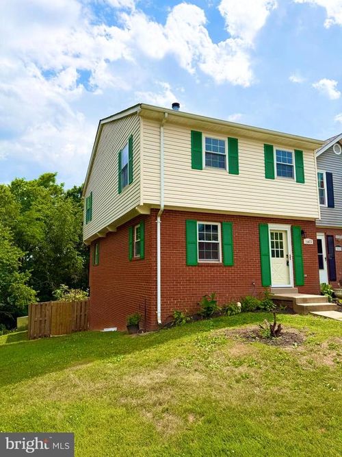 15023 Cherrydale Dr, WOODBRIDGE, VA, 22193-5335 | Card Image