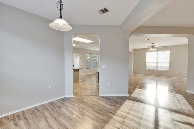 6305 Roseborough Dr, House other with 4 bedrooms, 3 bathrooms and 4 parking in Austin TX | Image 12
