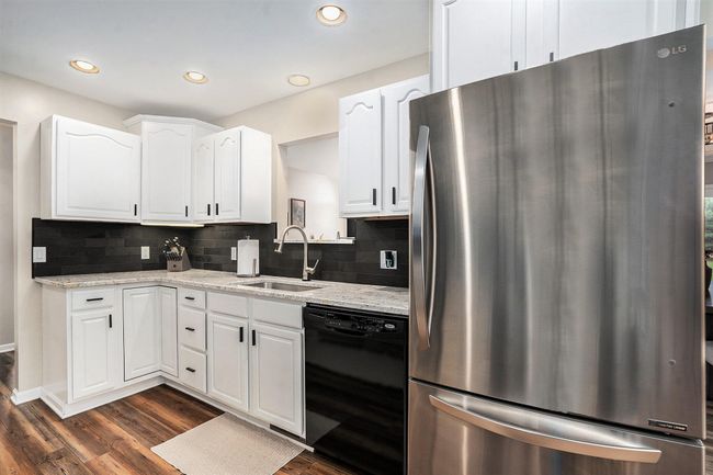 Sharp Kitchen | Image 11