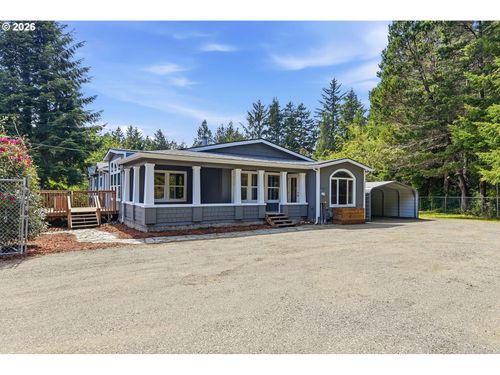 67752 Beaver Loop Rd, NorthBend, OR, 97459 | Card Image