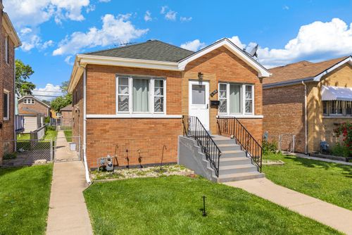 1618 Gunderson Ave, Berwyn, IL, 60402-1456 | Card Image