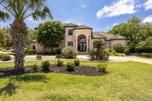 8608 Willow Wind Dr, Fair Oaks Ranch, TX, 78015-4401 | Card Image