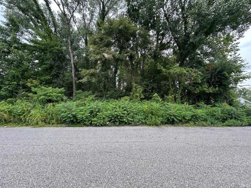 6688 Boston Dr, Newburgh, IN, 47630 | Card Image