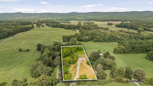 1146 Manning Mill Rd, La Fayette, GA, 30728-5327 | Card Image