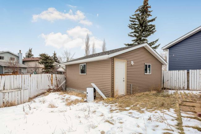 82 Tararidge Close Ne, Home with 4 bedrooms, 2 bathrooms and 4 parking in Calgary AB | Image 37