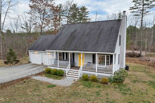 106 Meadow Rd, New Boston, NH, 03070-4407 | Card Image