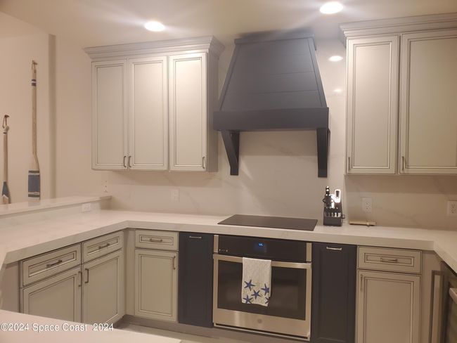 105 - 601 N Miramar Ave, Condo with 3 bedrooms, 3 bathrooms and null parking in Indialantic FL | Image 7