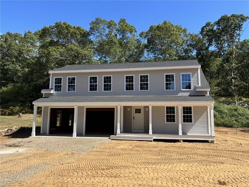 53 Westerly Bradford Rd, Westerly, RI, 02891-2618 | Card Image