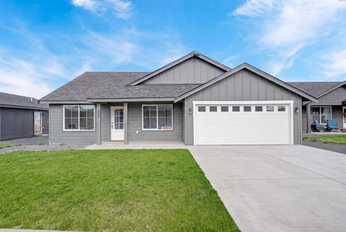 238 Parkside Pl, Ephrata, WA, 98823-2229 | Card Image