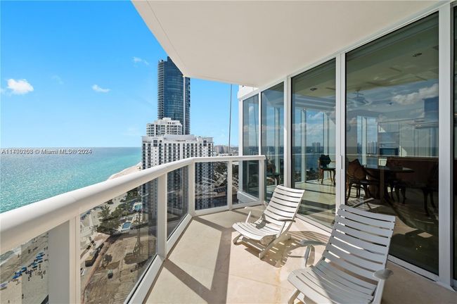 APT-2601 - 18911 Collins Ave, Condo with 4 bedrooms, 6 bathrooms and null parking in Sunny Isles Beach FL | Image 18