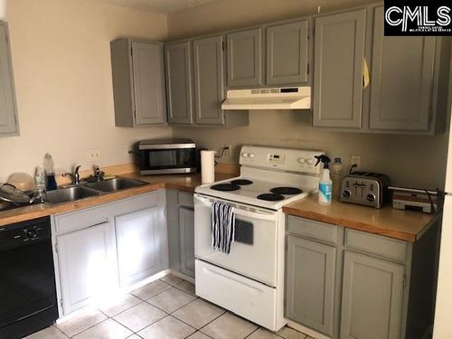 110 Villa Ct, West Columbia, SC, 29170-1315 | Card Image