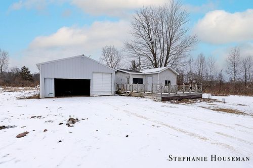 6464 Decker Rd, Orleans, MI, 48865-9705 | Card Image