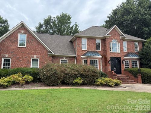 101 Sleepy Hollow Ln, Spartanburg, SC, 29306-6656 | Card Image