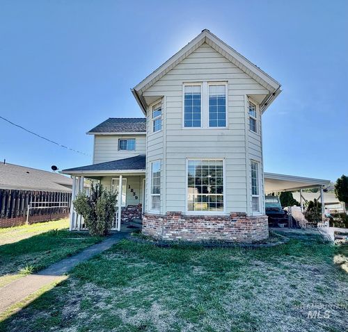 1239 Sycamore St, Clarkston, WA, 99403-2240 | Card Image