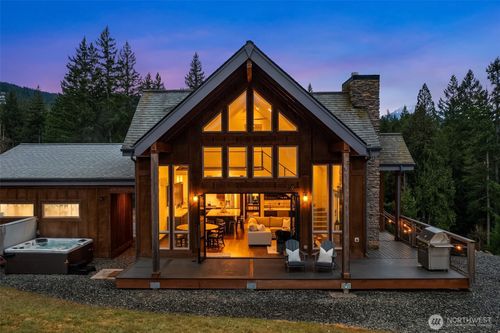 126 Burl Ln, Packwood, WA, 98361-6501 | Card Image