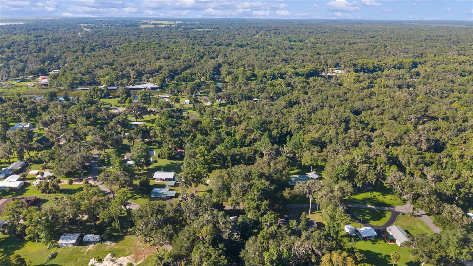 Residential in LAKE PANASOFFKEE 3