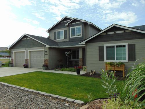 983 South St, Vale, OR, 97918-1486 | Card Image