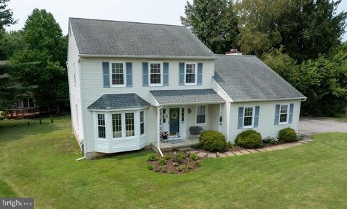 429 Deep Willow Dr, EXTON, PA, 19341-3038 | Card Image
