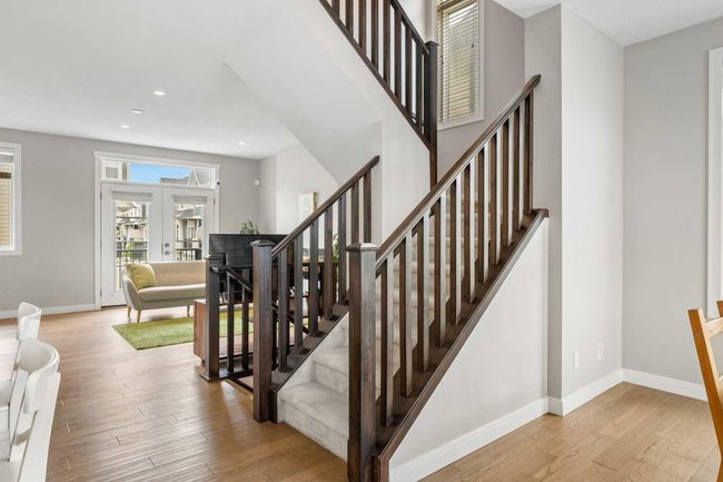 831 85 St Sw, Home with 4 bedrooms, 3 bathrooms and 2 parking in Calgary AB | Image 18