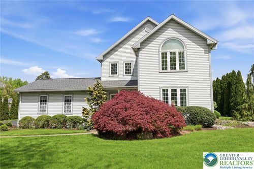 1011 Johnston Dr, BETHLEHEM, PA, 18017-1937 | Card Image