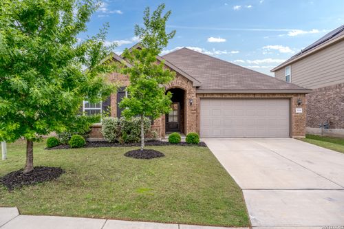 7634 Desperado Way, Boerne, TX, 78015-5147 | Card Image