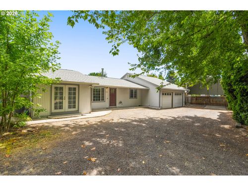326 Ne 34th Pl, Hillsboro, OR, 97124 | Card Image
