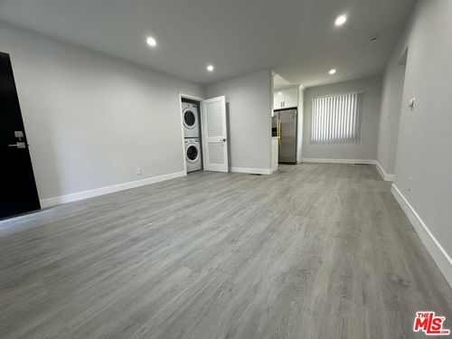 4-1118 S Holt Ave, Los Angeles, CA, 90048 | Card Image