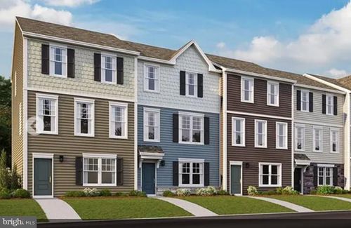 610-304 Presidents Pointe Avenue, RANSON, WV, 25438 | Card Image