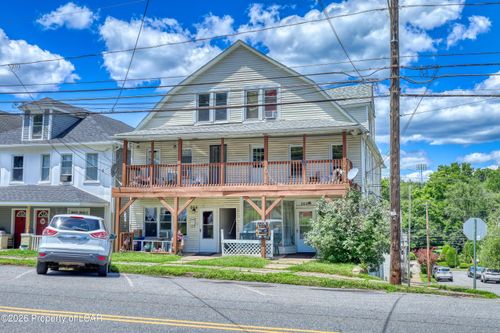 262 Lee Park Ave, Hanover Township, PA, 18706-3256 | Card Image