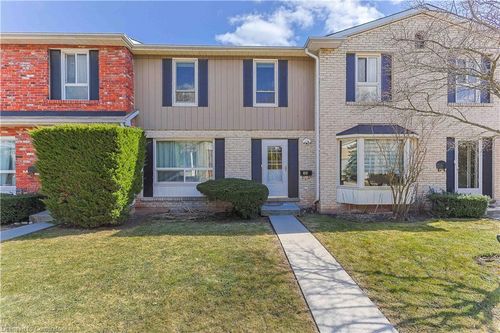 54-5475 Lakeshore Rd, Burlington, ON, L7L1E1 | Card Image