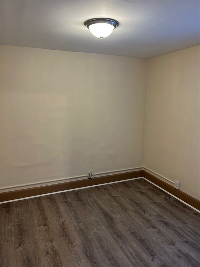 2 - 7 Thenius St, Condo with 3 bedrooms, 1 bathrooms and 2 parking in Worcester MA | Image 4