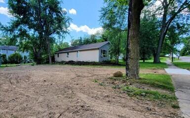 Van Hoesen Blvd, Portage, MI 49024