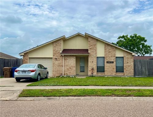 2413 Manitoba Dr, Corpus Christi, TX, 78418-5434 | Card Image