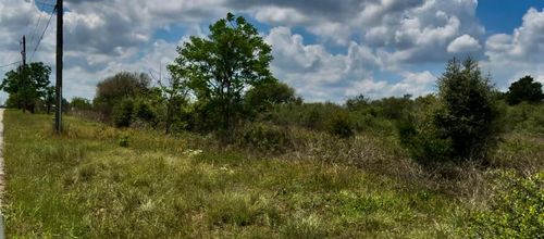 5815 Wild Flower Rd, Sealy, TX, 77474-8642 | Card Image