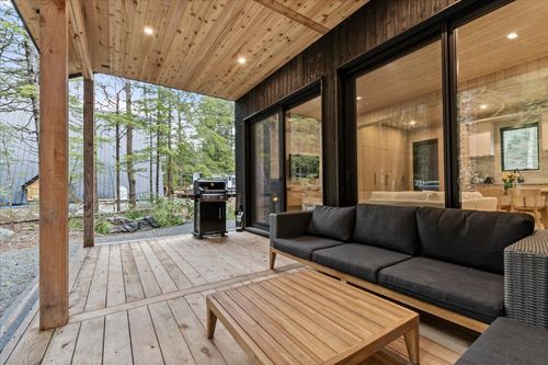 sve9-70971 Old Hope Princeton Way, Hope, BC, V0X1L5 | Card Image