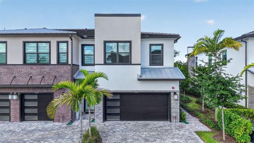 771 Nw 84th Ter, Plantation, FL, 33324-1262 | Card Image