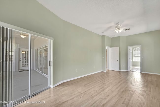 11257 Frigate Bird Ave, House other with 3 bedrooms, 2 bathrooms and null parking in WEEKI WACHEE FL | Image 29