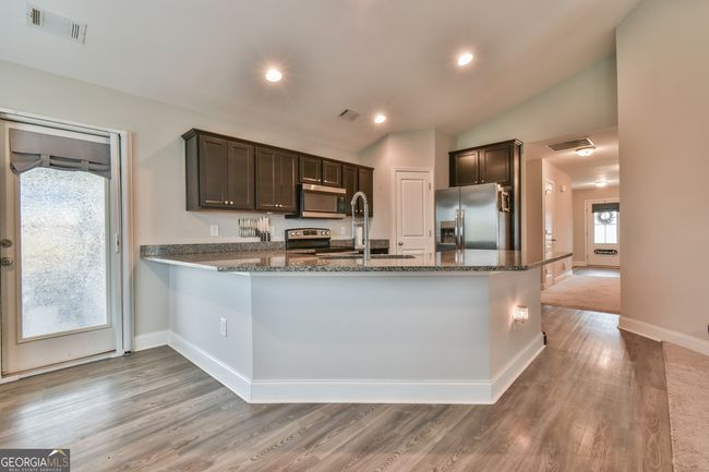 54 Crest View Dr, House other with 3 bedrooms, 2 bathrooms and null parking in Carnesville GA | Image 9