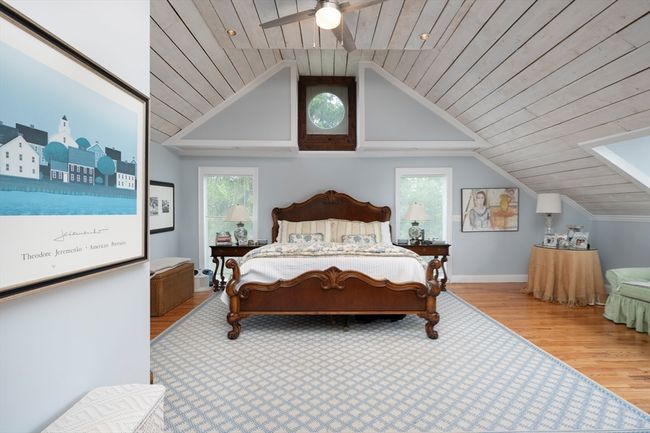 UNIT-3 - 1 Deer Island St, Condo with 2 bedrooms, 3 bathrooms and 2 parking in Amesbury MA | Image 32