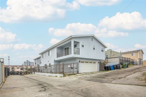 424 W 2nd St, San Pedro, CA, 90731 | Card Image