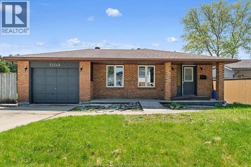12249 Papineau Crt, Tecumseh, ON, N8N3B5 | Card Image