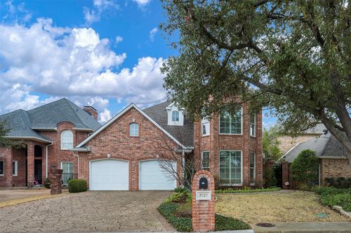 5120 Briar Tree Dr, Dallas, TX, 75248-6009 | Card Image