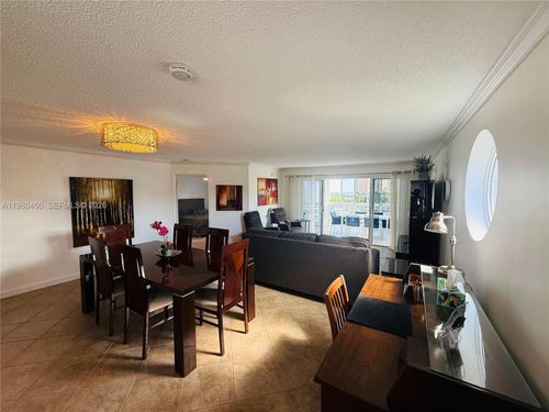 apt-614-17801 N Bay Rd, Sunny Isles Beach, FL, 33160-1911 | Card Image