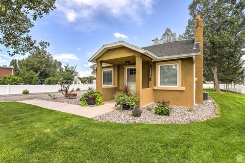 25 S 100 E, Circleville, UT, 84723 | Card Image