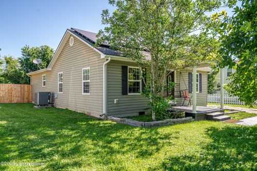 313 E Main St, Simpsonville, KY, 40067 | Card Image
