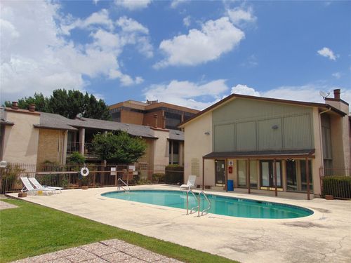2020-12806 Midway Rd, Dallas, TX, 75244-6383 | Card Image